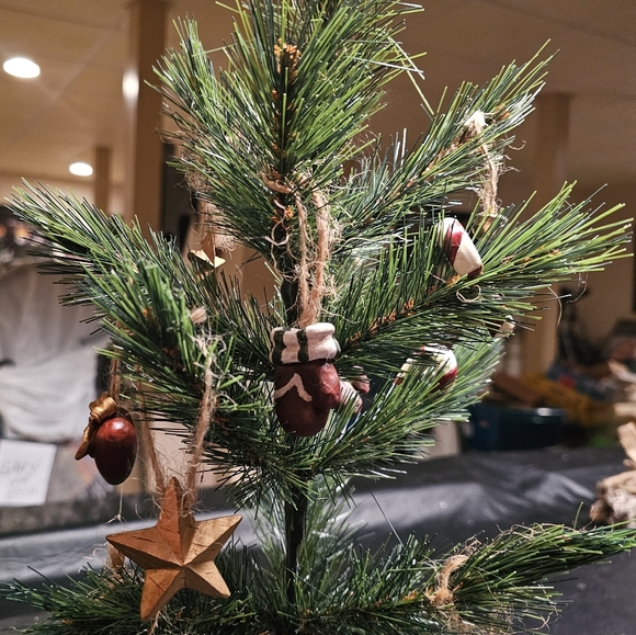 Boyds Bears Christmas Tree - Picture 5 of 5